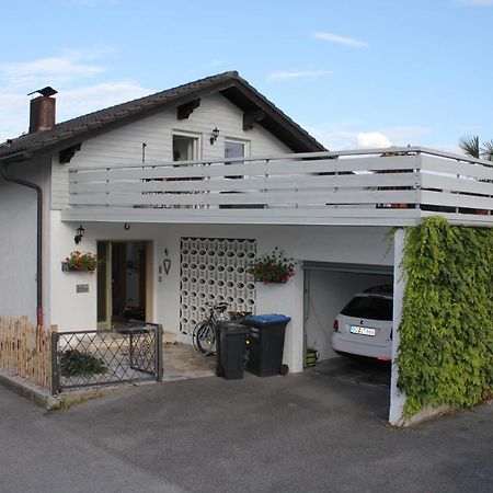 Ferienwohnung Das Inge Die Oberne In Bernau Bernau am Chiemsee Exterior foto